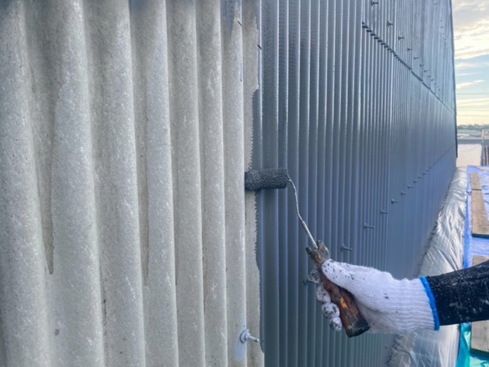 ⑥ 外壁下塗りと仕上げ