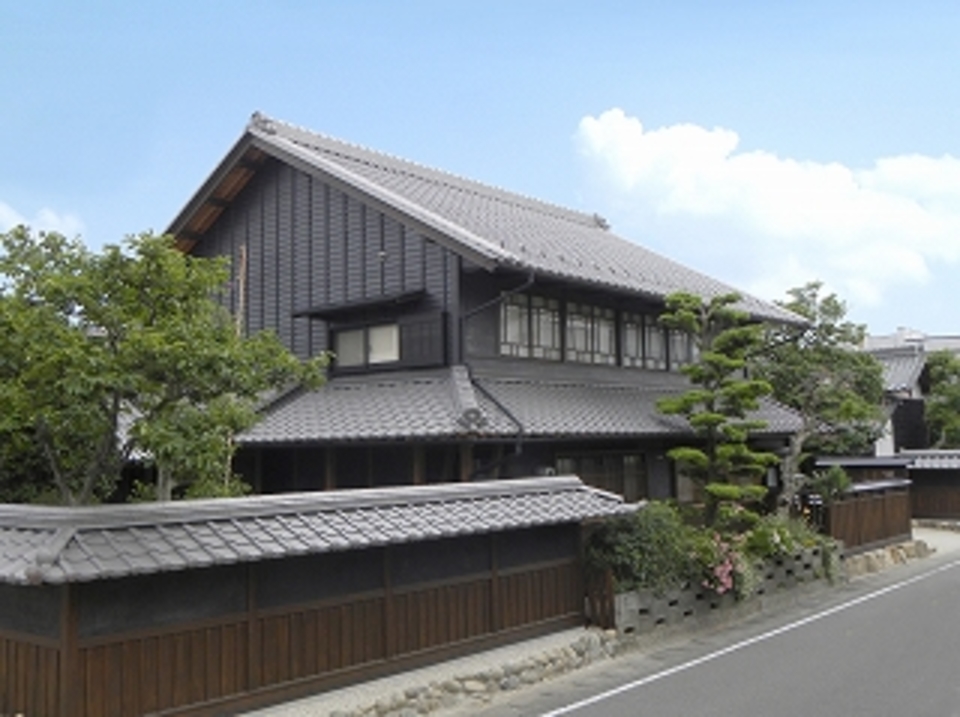 愛知県岩倉市　Ｉ様邸　屋根葺き替え