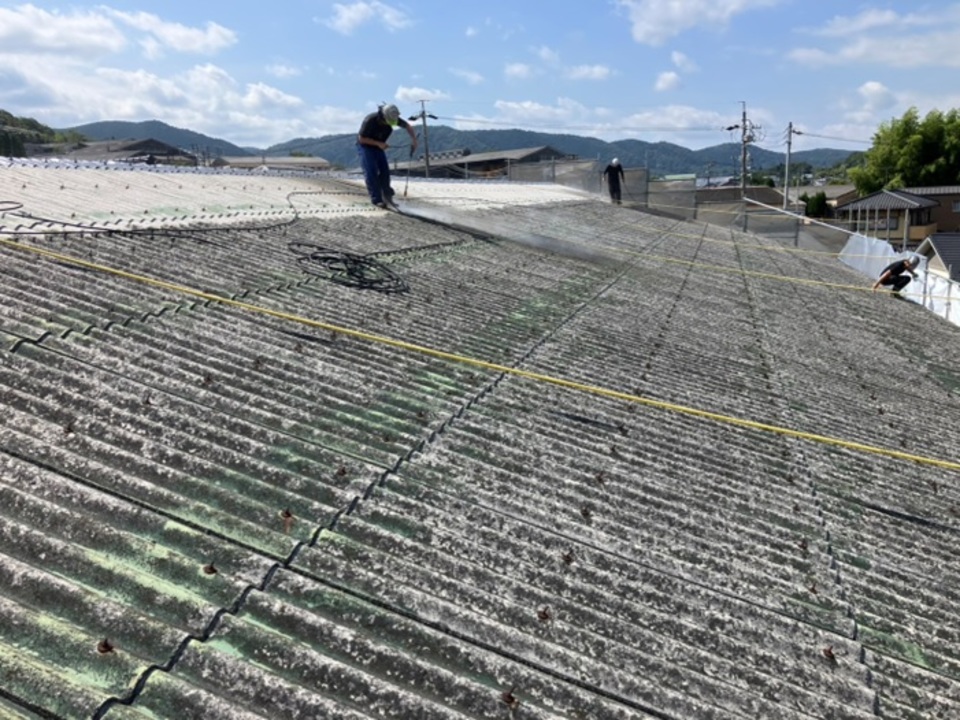 ③ 高圧洗浄と養生