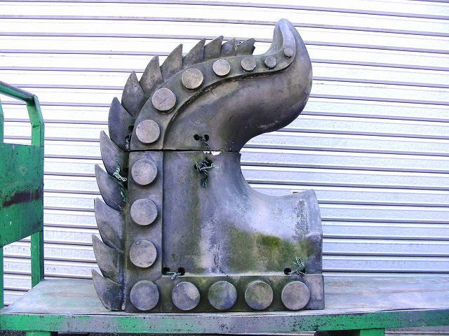 鴟尾の復元