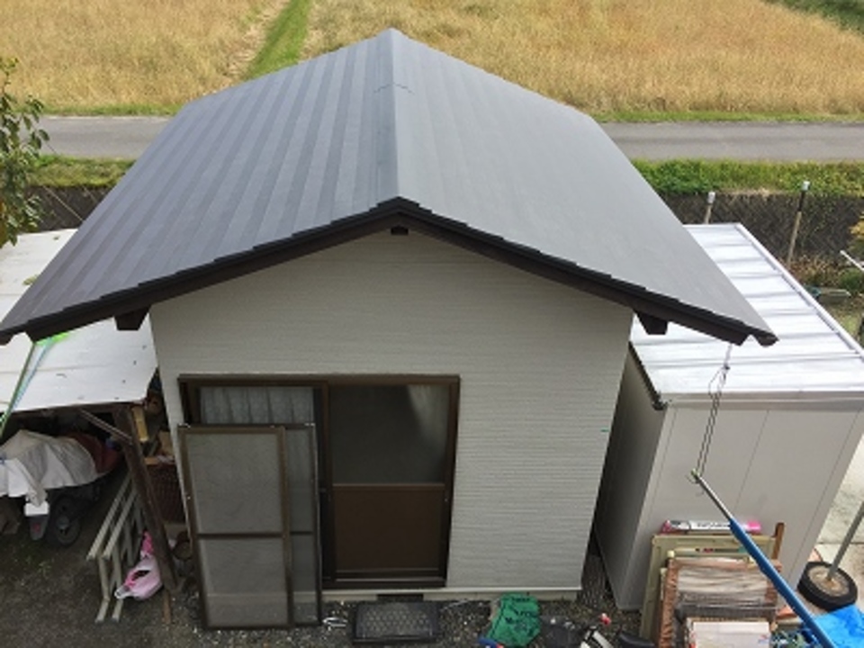 板金屋根　横葺き