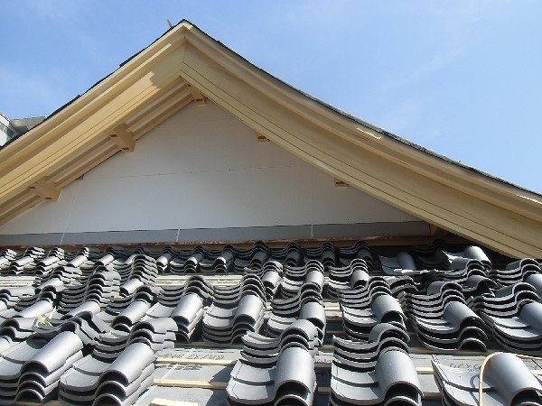 平場の施工開始