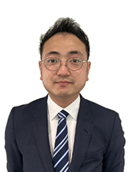 取締役社長　塚本修一朗
