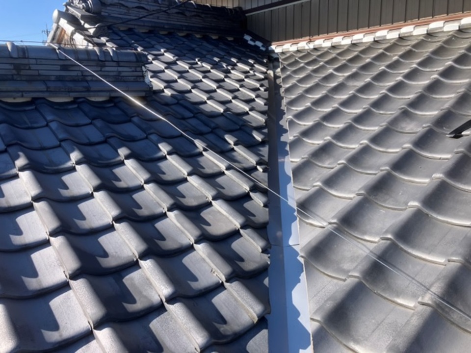 4. 瓦を元に戻して完了