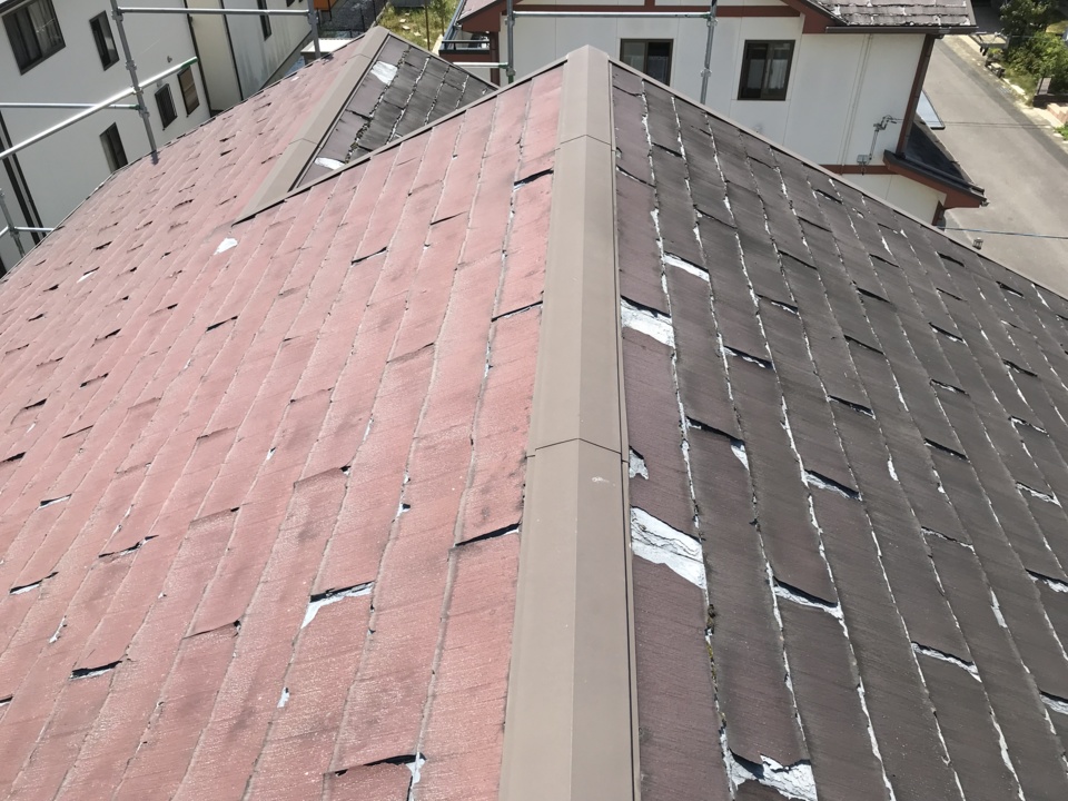 岐阜県可児市　スレート屋根に板金屋根材をカバー工法
