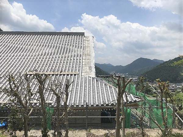 北側の平瓦の施工