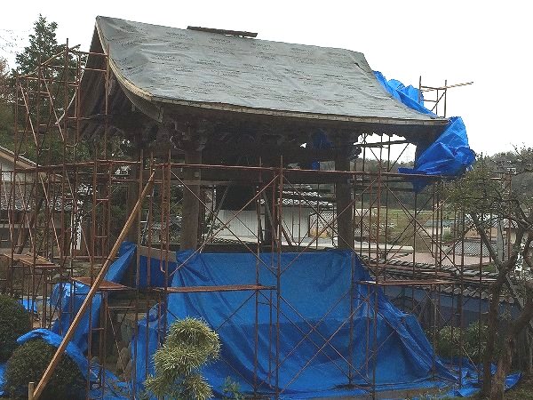 鐘楼の屋根葺き替え工事